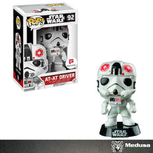 Cargar imagen en el visor de la galería, Funko Pop! Star Wars : AT-AT Driver #92 ( Walgreens ) (Dañado)