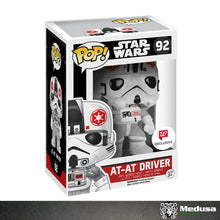 Cargar imagen en el visor de la galería, Funko Pop! Star Wars : AT-AT Driver #92 ( Walgreens ) (Dañado)