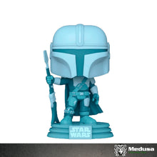Cargar imagen en el visor de la galería, Funko Pop! Star Wars: The Mandalorian (Glow) #345 ( SE )