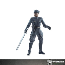 Cargar imagen en el visor de la galería, The Black Series: Star Wars: Finn (First Order Disguise) (Dañado)
