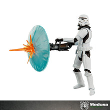 Cargar imagen en el visor de la galería, The Vintage Collection! Star Wars: Heavy Assault Stormtrooper VC 253
