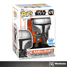 Cargar imagen en el visor de la galería, Funko Pop! Star Wars: The Mandalorian With Beskar Staff #479 ( Funko Shop )
